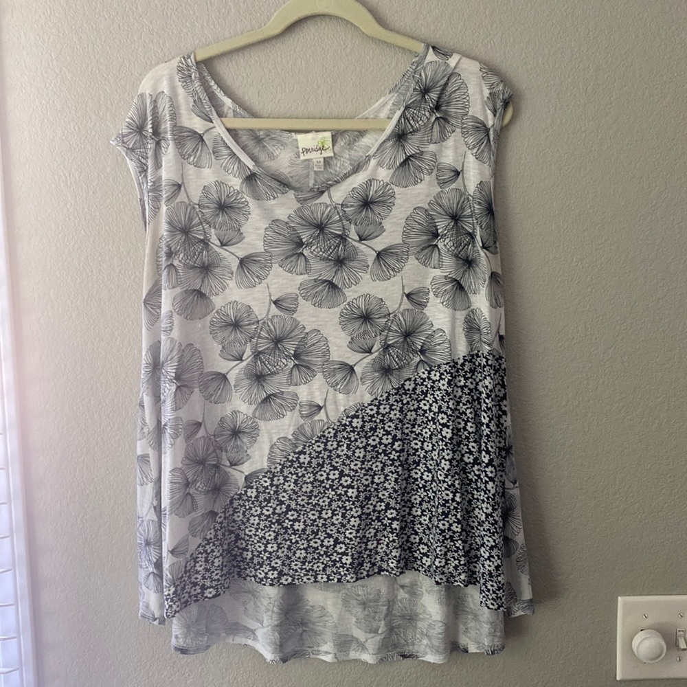 Anthropologie Tshirt